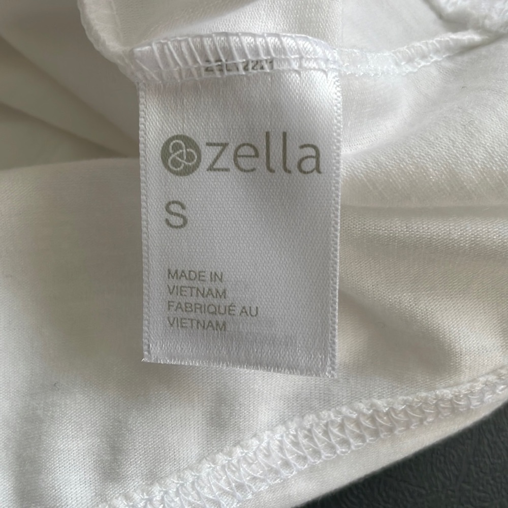 EC Zella Long Sleeve White T-shirt - Size Small - Picture 3 of 4